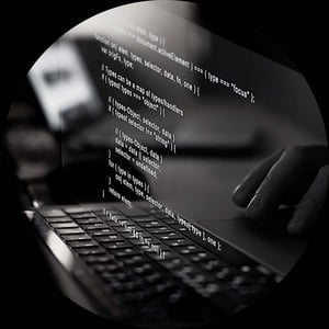 Round - laptop screen Round - laptop screen